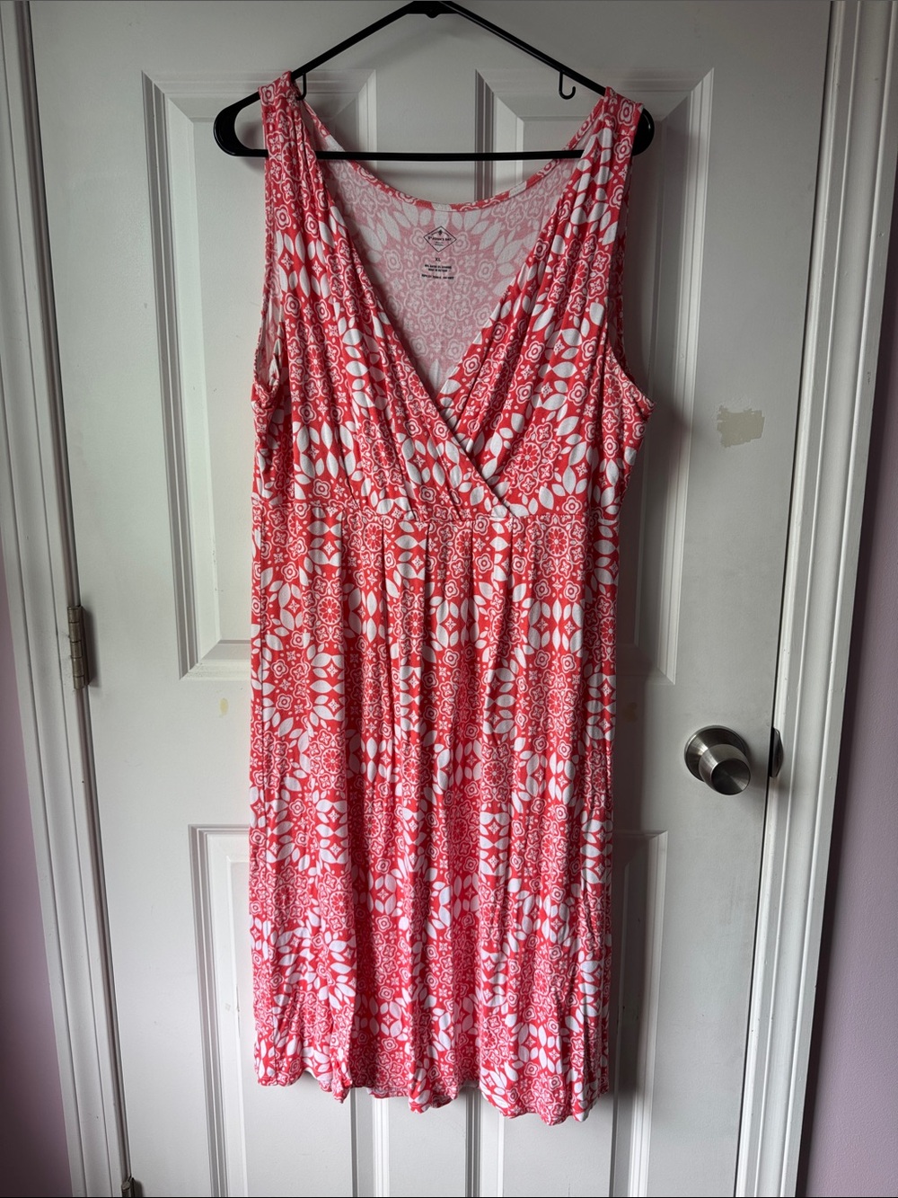 St. John's Bay Coral Pink and White Sleeveless V-Neck Midi Dress